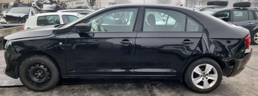 Skoda Rapid (Nh3) 1.6 Tdi De 2015 Disponível Para Peças