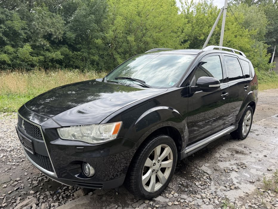 Mitsubishi Outlander XL 2011 Restayling