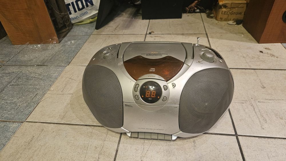 Sprawne radio na działke