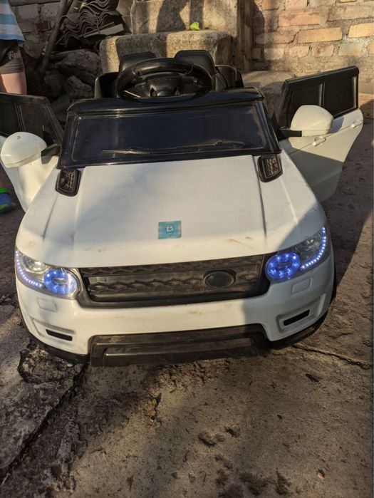 Дитячий електромобіль Range Rover Barbie, двомісний