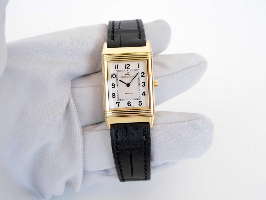 Jaeger-LeCoultre Reverso Classique 18K Yellow Gold