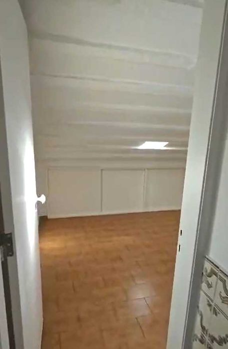 Andar de moradia duplex com terraço e varanda — Baixa da Banheira