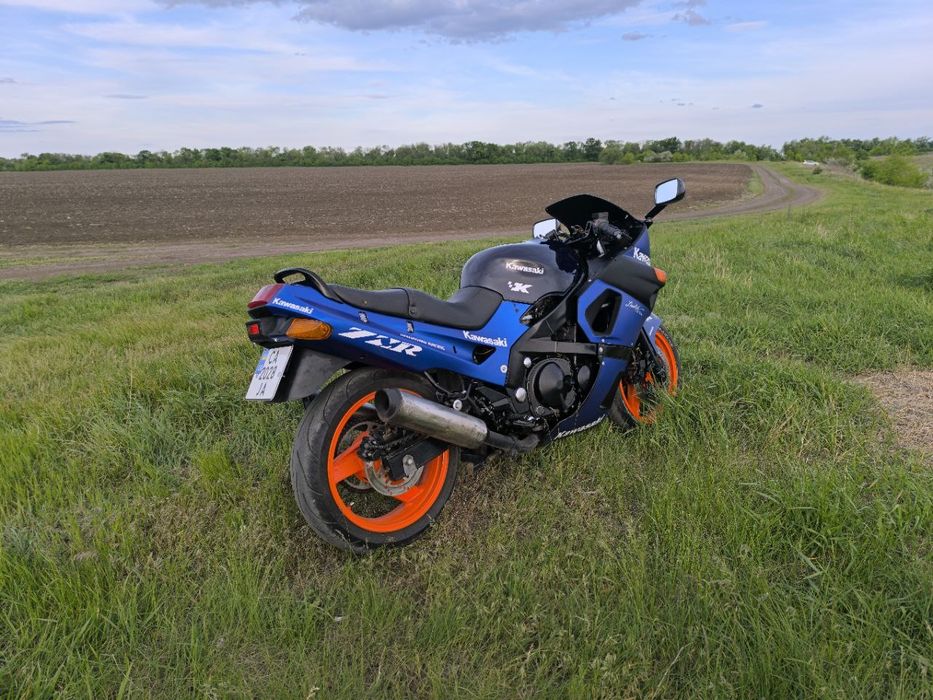 kawasaki zzr 400