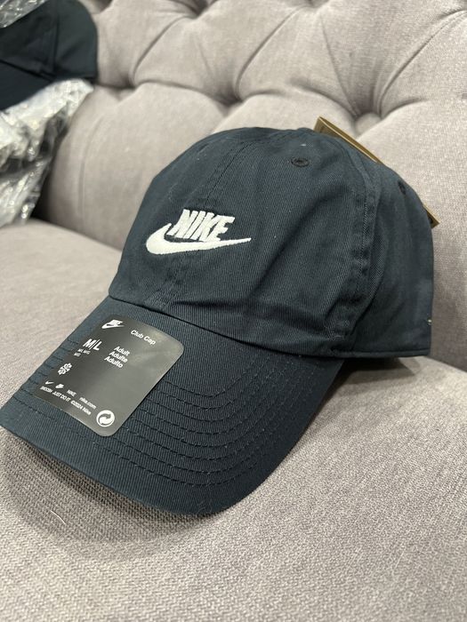 Кепка унисекс Nike Club Futura Wash Cap Black FB5368-011 чорна