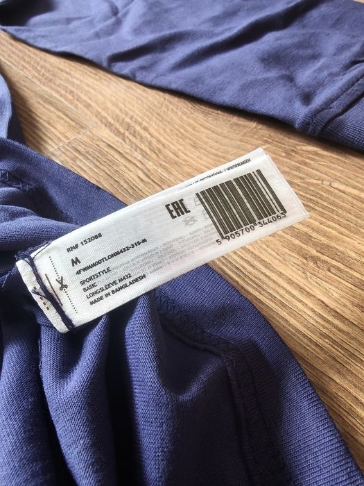 Longsleeve męski granatowy rozmiar M z małym logo 063