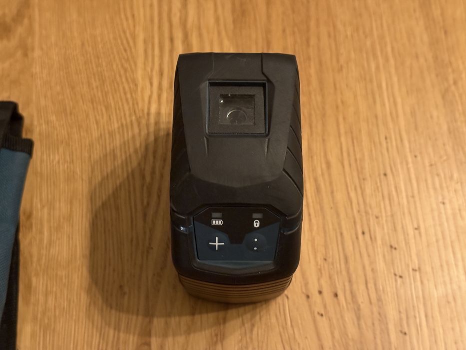 Bosch GCL 2-15 poziomnica laserowa laser krzyżowy wilofunkcyjny