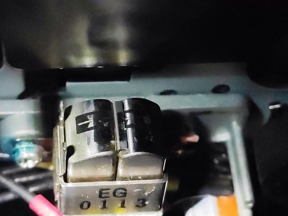 Касетна дека TEAC-V1050