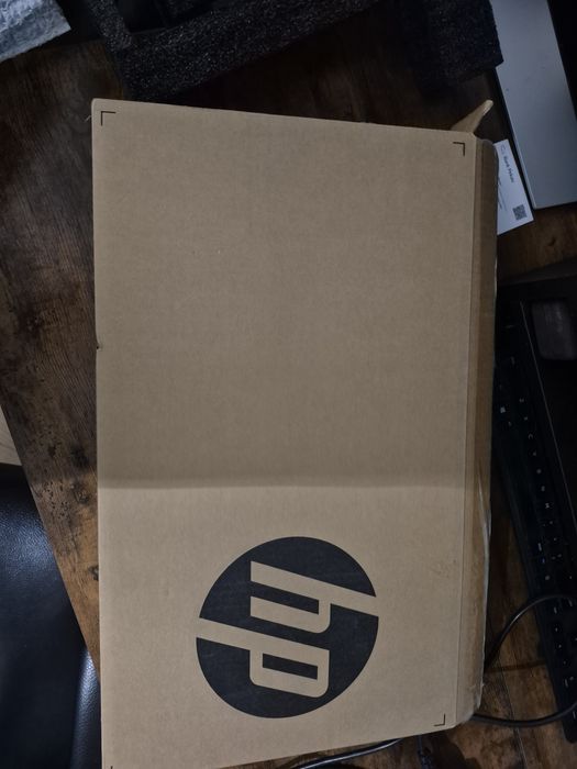 Laptop Samsung NP-R540
Laptop Samsung NP-R540