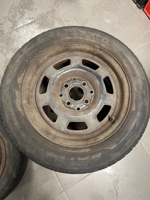 4 Felgi z oponami 185/60R14