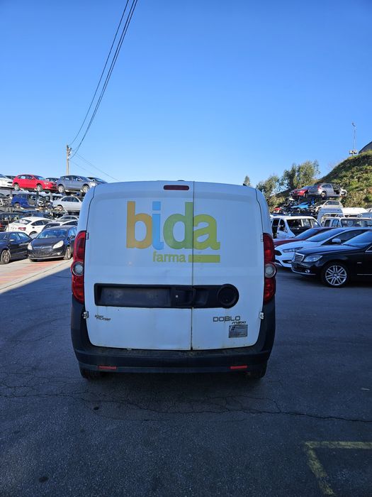 Fiat Doblo Maxi 1.6 Multijet 16V de 2013 para peças