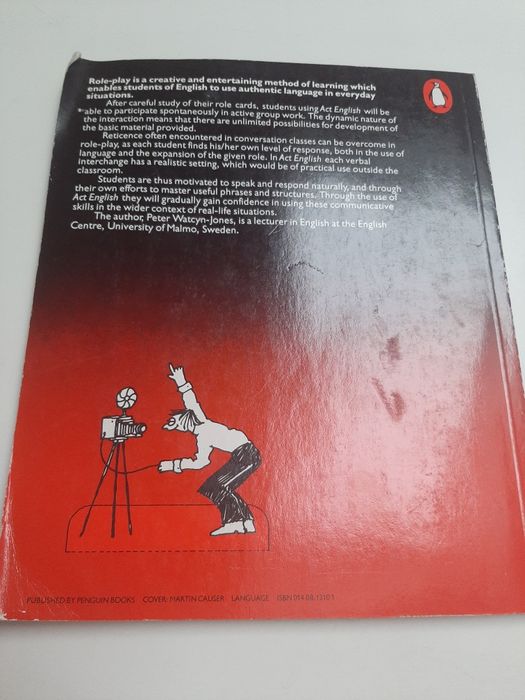Livro 1978 de coleçao raro Act english peter watcyn jones