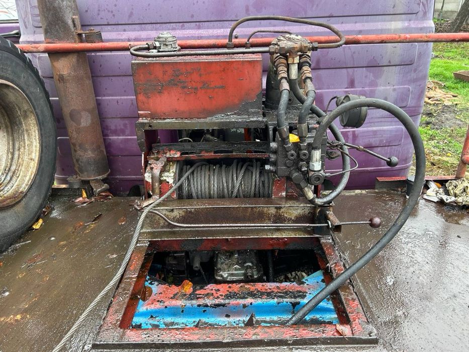 Гидравлическая лебедка и платформа