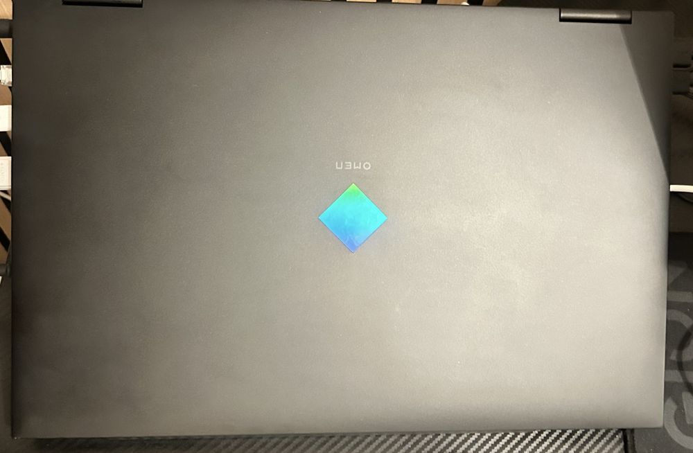 Gaming HP Omen 17 (Intel Core i7 - NVIDIA GeForce RTX 4060)