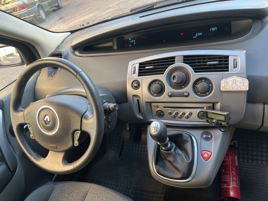 Renault Scenik 2009