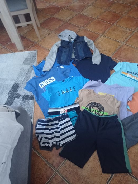 Sprzedam ubrania chłopięce  rozm 158-164