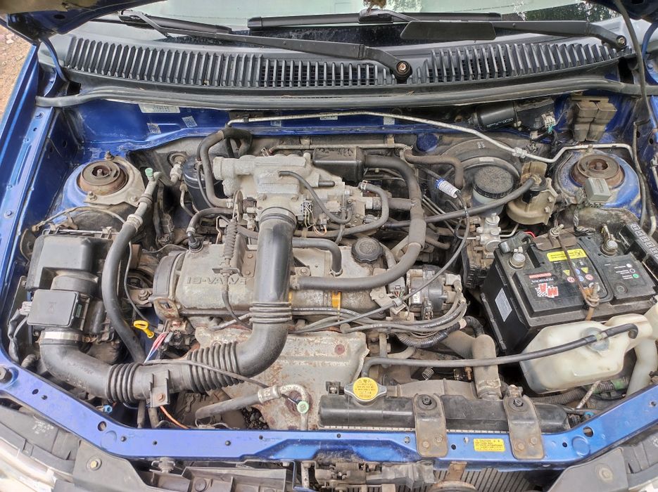 Mazda demio bez rdzy