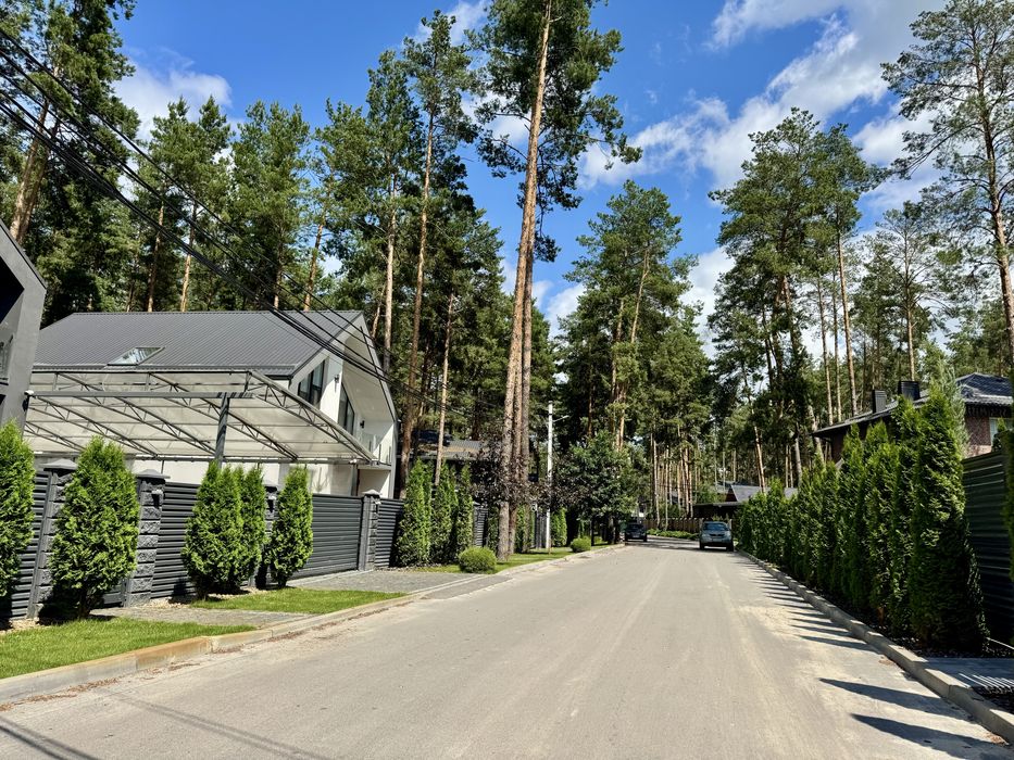 Продаж ділянки у СОСНОВОМУ ЛІСІ с. Ходосівка КМ Нова Ходосівка - Більше
