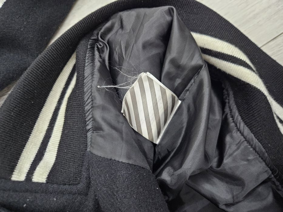 Off White kurtka bomberka