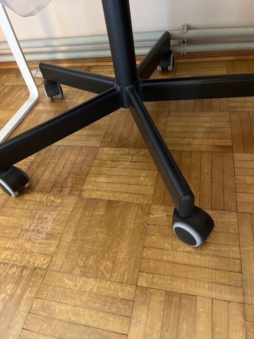 Krzesło biurowe IKEA FLINTAN – bardzo dobry stan