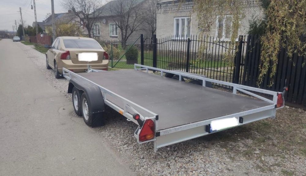 Przyczepka/Platforma samochodowa wynajem Kat. B