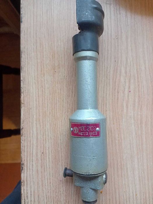 пневмошліфмашинка