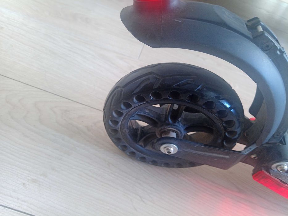 Продам электросамокат