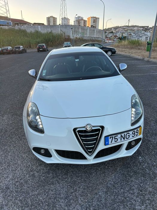 Alfa Romeo Giulietta_Versão Desportiva