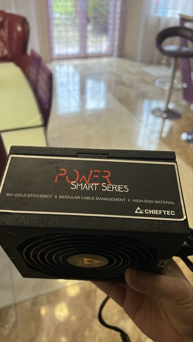 Компютерний ігровиц блок живлення 650w chieftec