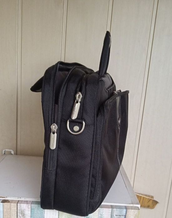 Сумка для ноутбука  Targus.