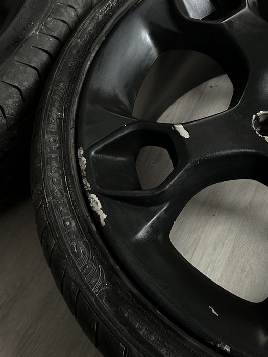 Oryginalne Felgi Ford 17" 4x108 (Fiesta ST / B-Max) 7Jx17 ET47.5 + Opony