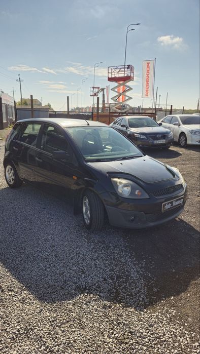 продам Ford Fiesta 2008