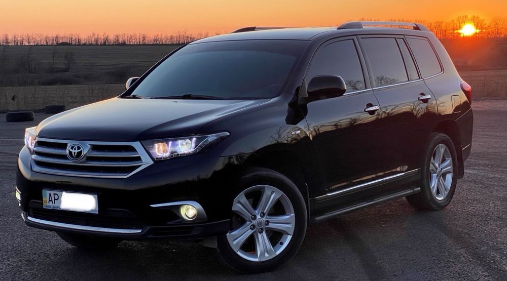 Фара передня Toyota Highlander 2012 оригінал