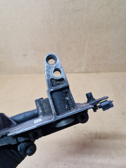 Łapa wspornik mocowanie silnika Renault 8200.4086.63