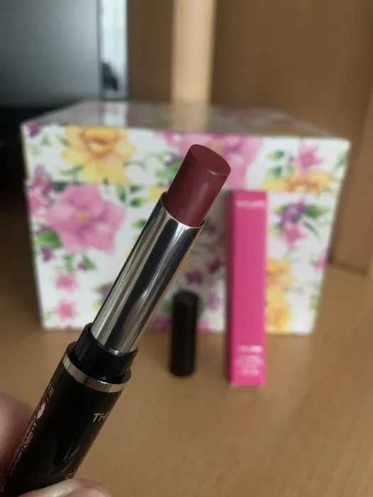 Matowa pomadka The One Perennial Berry Oriflame