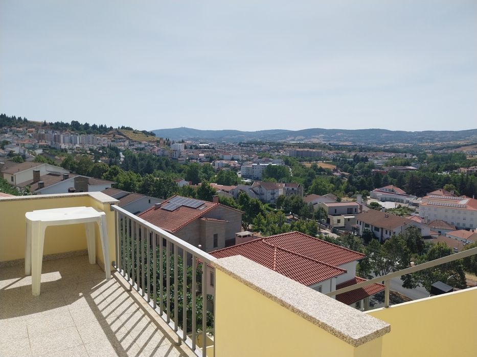 Quarto duplo eclipse Bragança