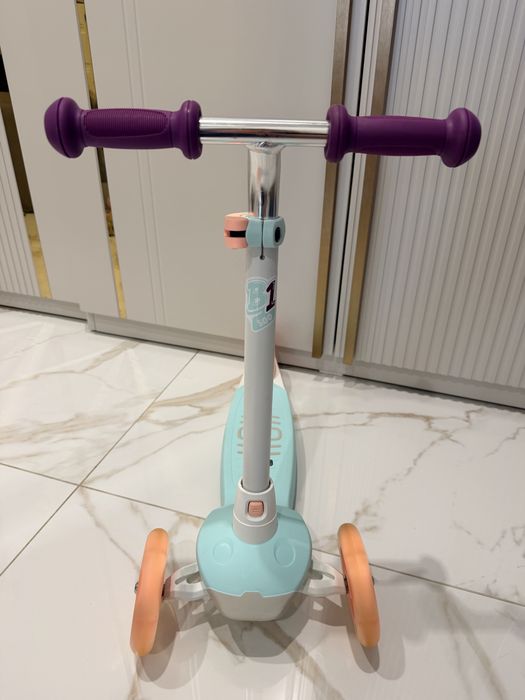 Дитячий триколісний самокат Axelo В1 500
