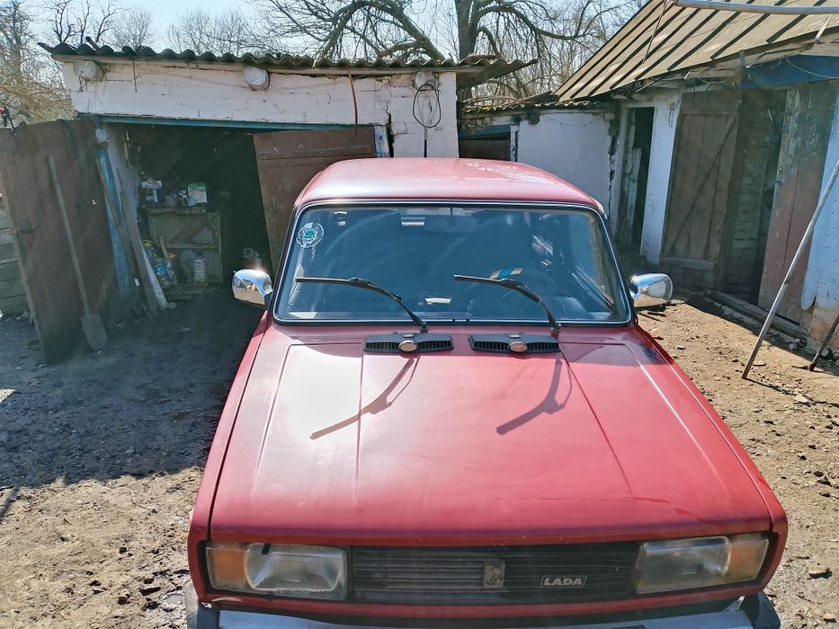Продам автомобіль ваз2105