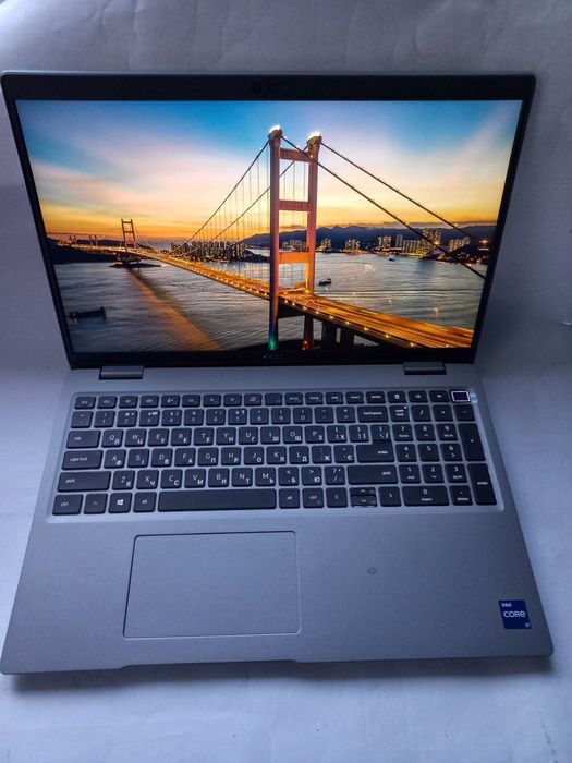 Dell Latitude 5520/i7-1165G7/FHD IPS/8Gb DDR4/256Gb nvme/Iris XE