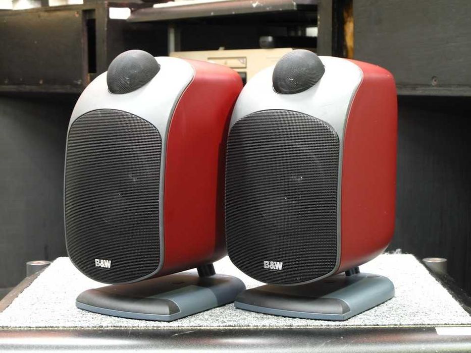 Kolumny B&W LM1. Niepozorni Mistrzowie