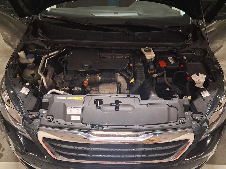 Peugeot 308 1.6 BlueHDI 120cv
