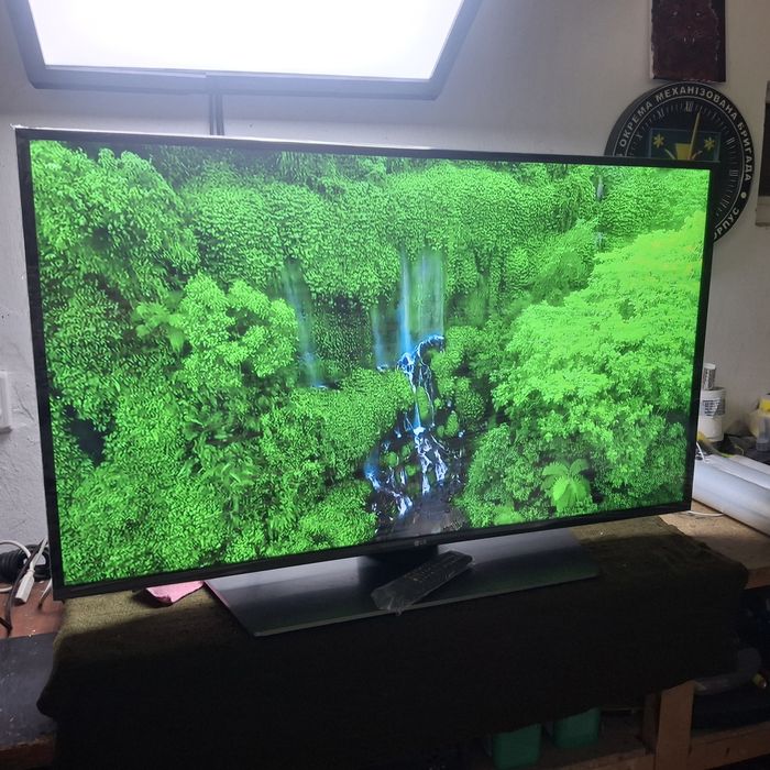 LG 50" 4K ULTRA Smart TV WiFi T2 S2  Телевізори,  має все можливе.