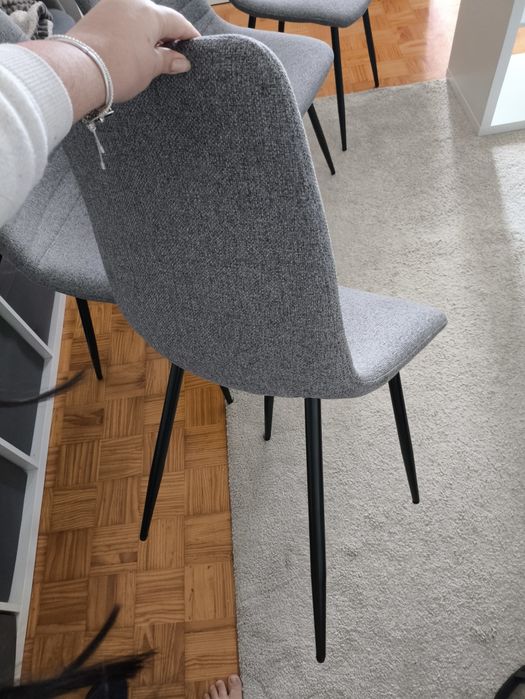 Conjunto de 4 cadeiras cinza de tecido