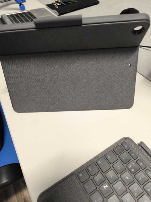 Teclado ipad Logitech combo