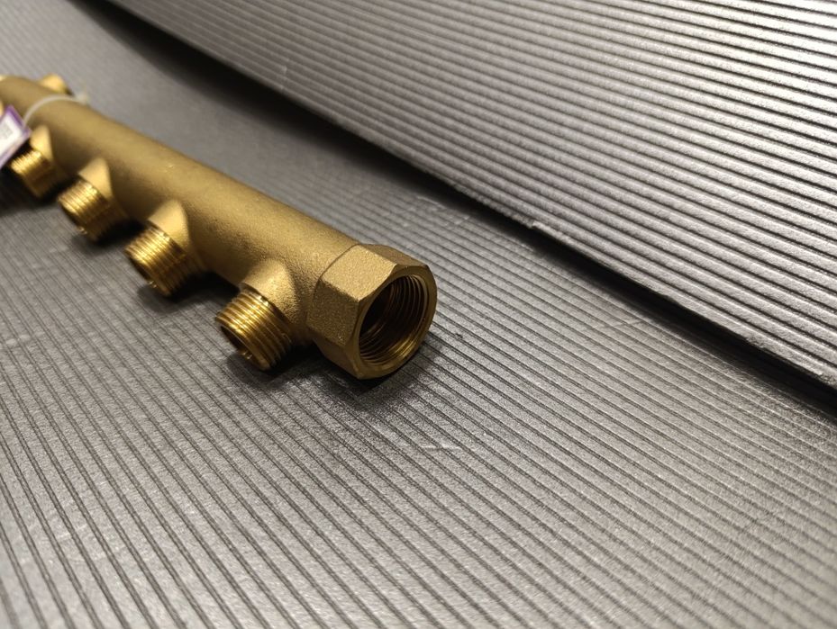 Rozdzielacz c.o kolektor do wody hydrauliki 3/4 1/2