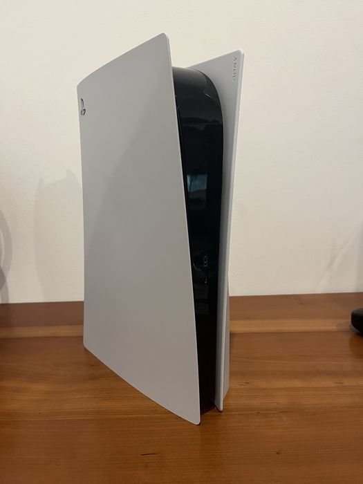 Playstation 5 (Com leitor de CD)