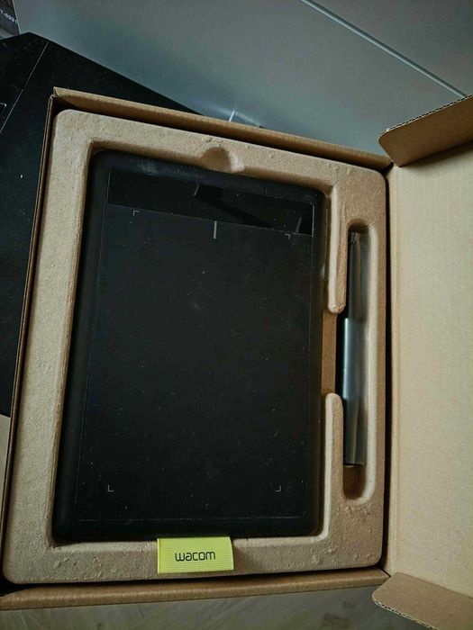 Tablet graficzny wacom ctl-471 używany