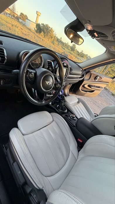 MINI Clubman Cooper 1.5 Turbo 136cv Auto | Teto Panorâmico | Histórico Completo