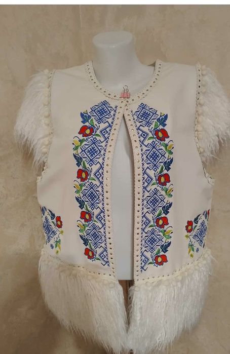 Кіптарі машина вишивка.
