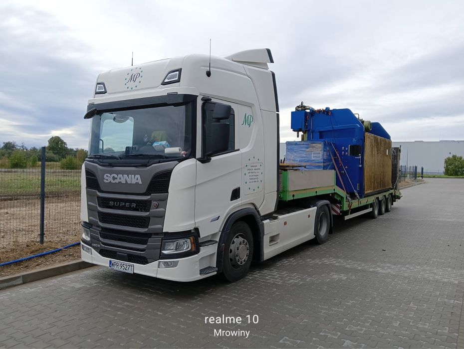 Wynajem magazyn , hala ,  750m2 wózek widlowy  12 ton  transport rampa