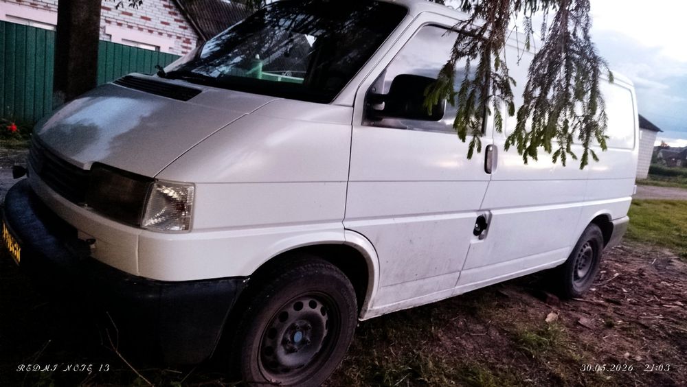 Фольксваген Т4 98 рік 1.9 тд